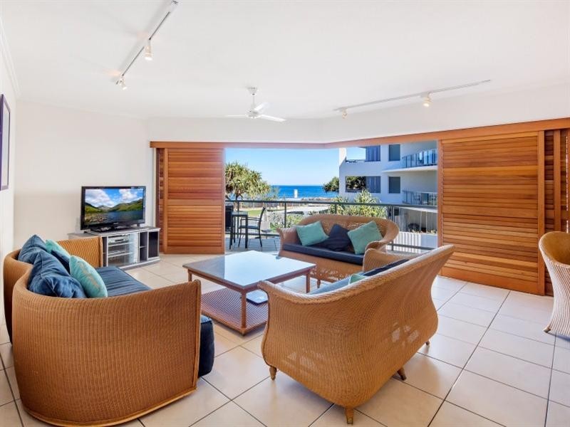 Unit 7 ‘Rolling Surf’ 8 Levuka Avenue, Kings Beach QLD 4551