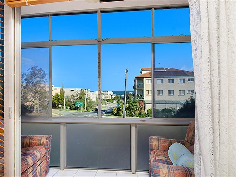 Unit 2 ‘Marperel’ 1 Verney Street, Kings Beach QLD 4551