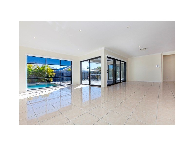 17 Nebo Street, Caloundra West QLD 4551