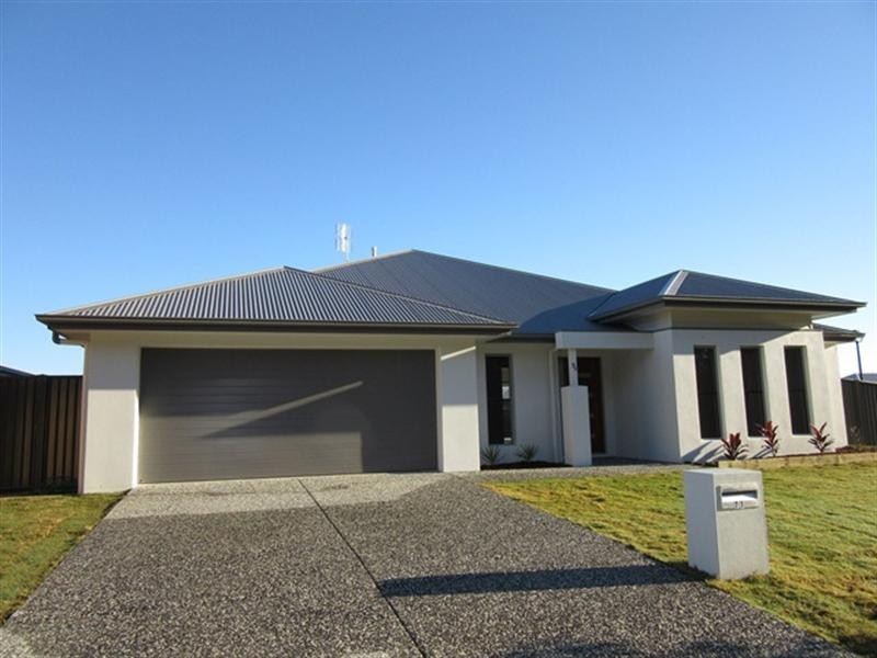 71 Sovereign Circuit, Pelican Waters QLD 4551