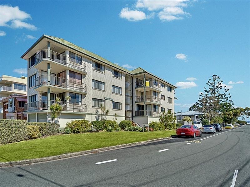 Unit 6 ‘Pacific Reflections’ 56 The Esplanade, Golden Beach QLD 4551