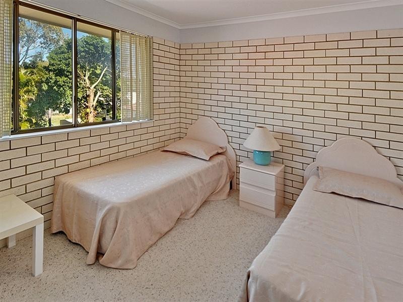 Unit 6 ‘Pacific Reflections’ 56 The Esplanade, Golden Beach QLD 4551