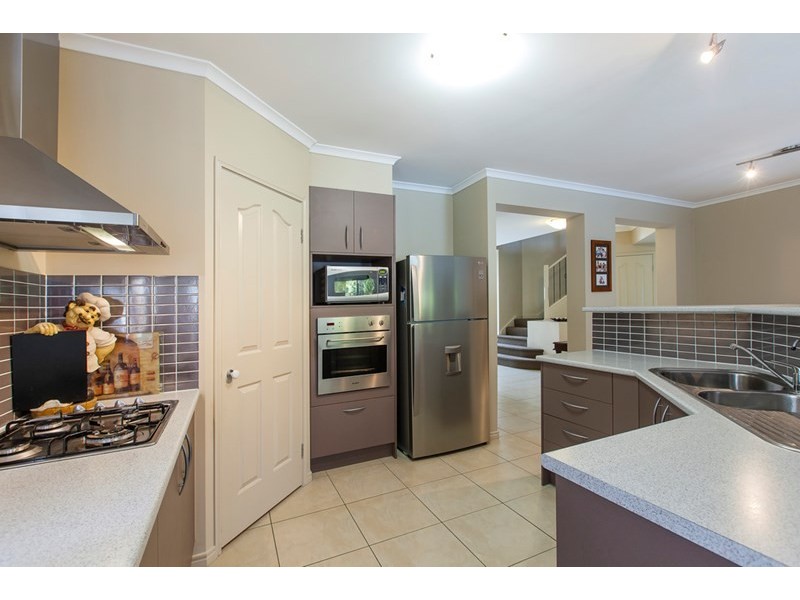 26 Kuthar Street, Pelican Waters QLD 4551