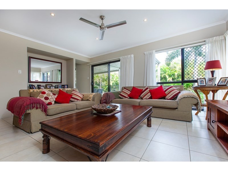 26 Kuthar Street, Pelican Waters QLD 4551