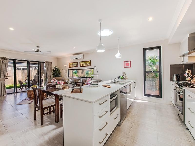 3 Copper Crescent, Caloundra West QLD 4551