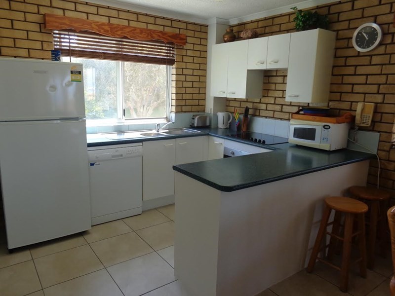 Unit 18 ‘Whitecaps Resort’ 44 Edmund Street, Kings Beach QLD 4551