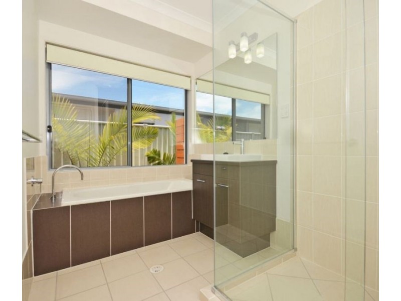 31 Marmont Street, Pelican Waters QLD 4551