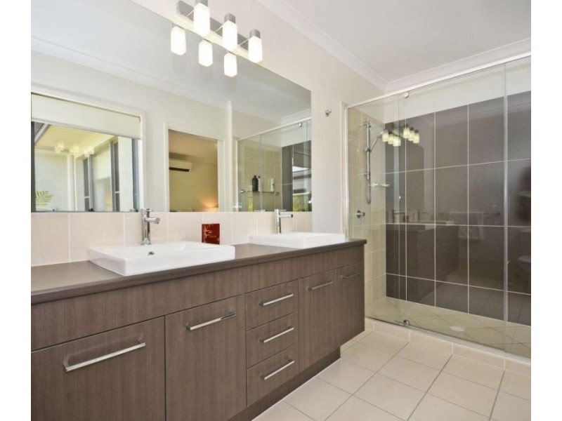 31 Marmont Street, Pelican Waters QLD 4551