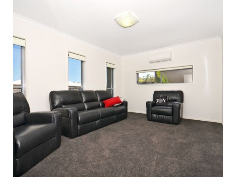 31 Marmont Street, Pelican Waters QLD 4551