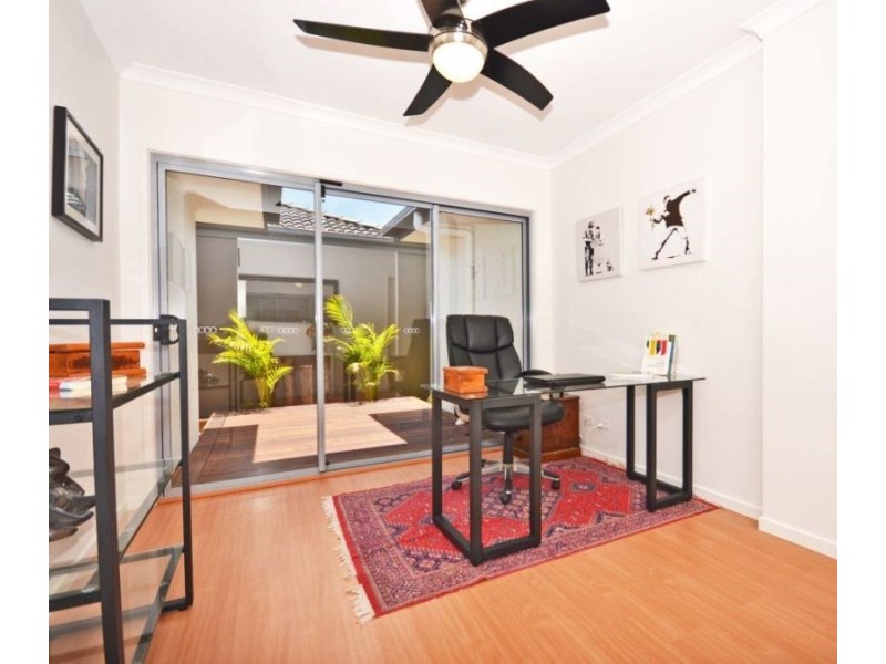 31 Marmont Street, Pelican Waters QLD 4551