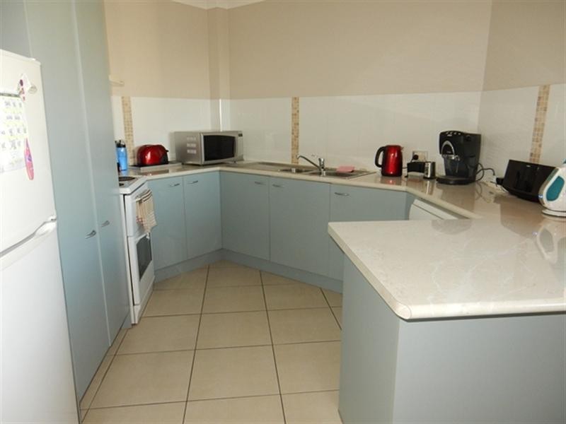 6 ‘Windsurfer View’ 9 Esplanade, Golden Beach QLD 4551