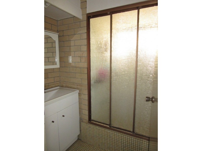 Unit 2 “Moreton Sands”, 10 Dingle Avenue, Kings Beach QLD 4551