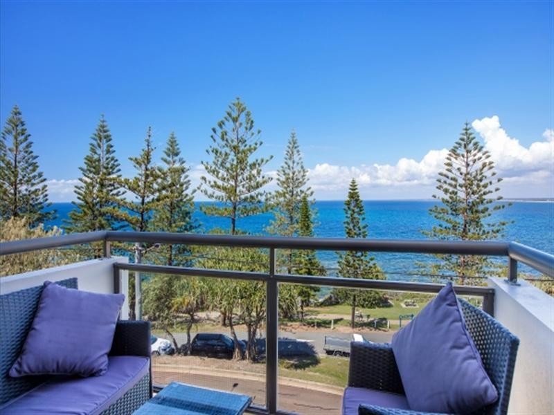 Unit 10 ‘Lahaina’ 17 Headland Esplanade, Kings Beach QLD 4551