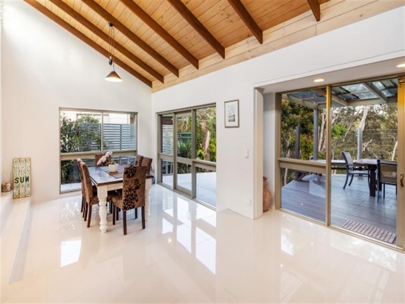 4 Bray Street, Dicky Beach QLD 4551