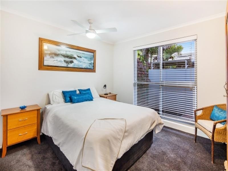 4 Bray Street, Dicky Beach QLD 4551