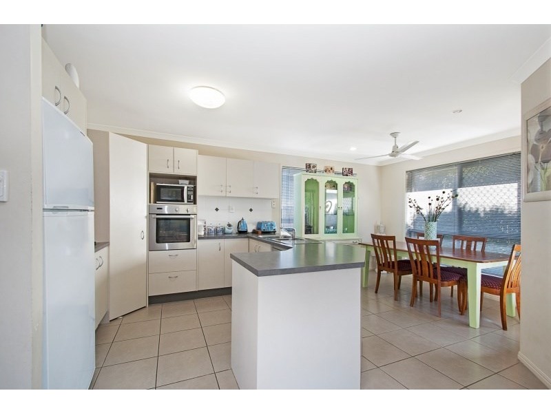 10 Carbeen Place, Meridan Plains QLD 4551