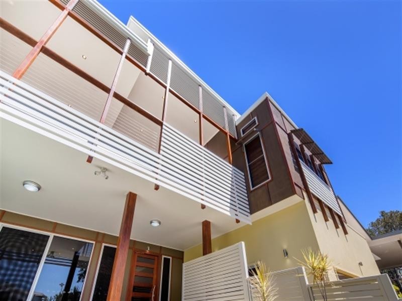 17 Dicky Beach Close, Dicky Beach QLD 4551