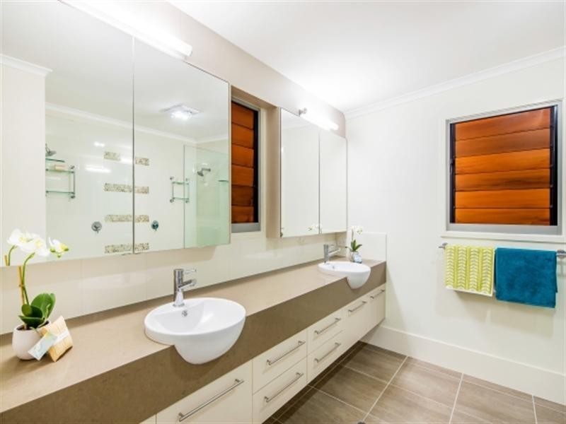 17 Dicky Beach Close, Dicky Beach QLD 4551