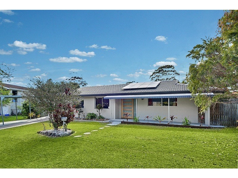 1 Jeffreys Court, Moffat Beach QLD 4551