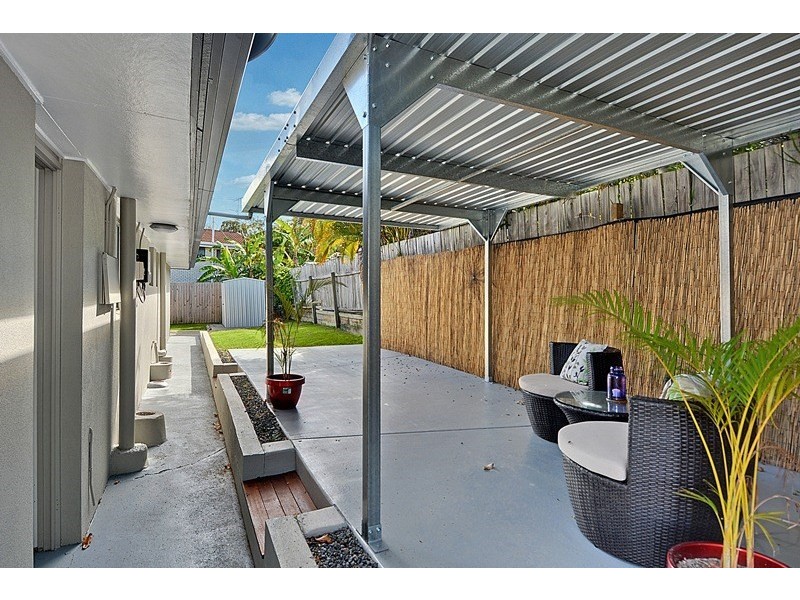 1 Jeffreys Court, Moffat Beach QLD 4551