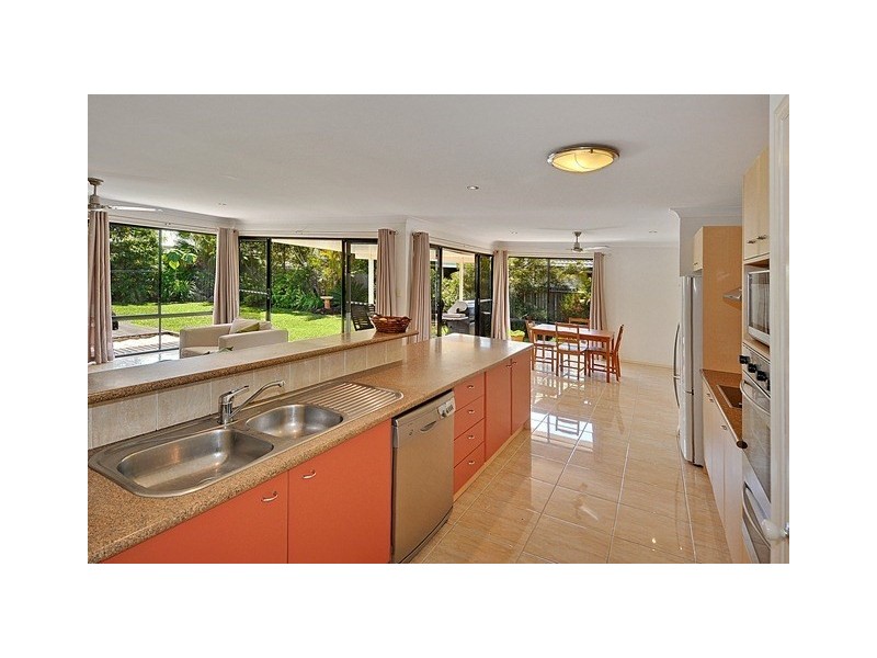 11 Scartree Street, Pelican Waters QLD 4551