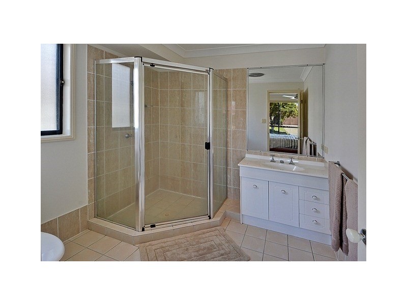 11 Scartree Street, Pelican Waters QLD 4551