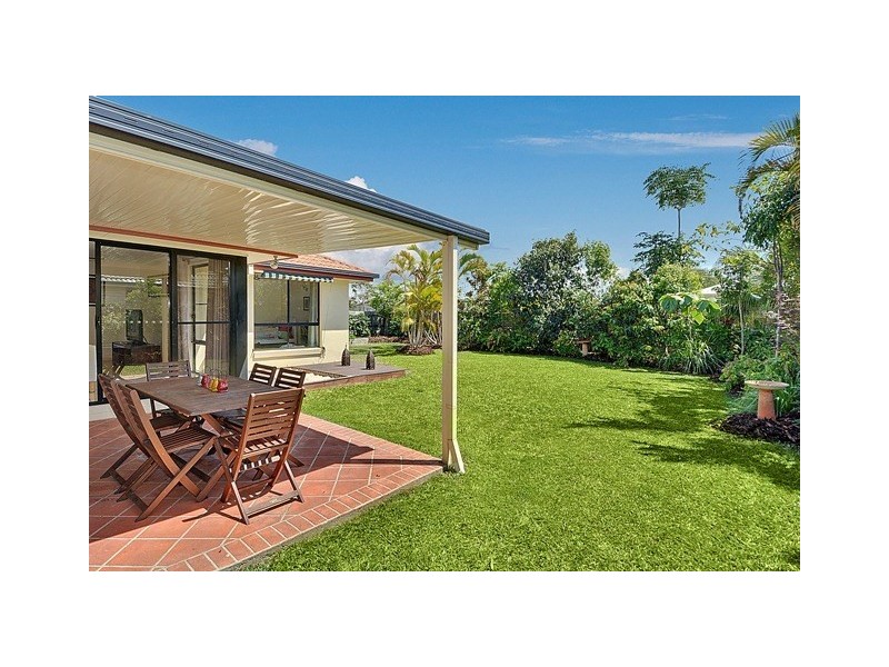 11 Scartree Street, Pelican Waters QLD 4551