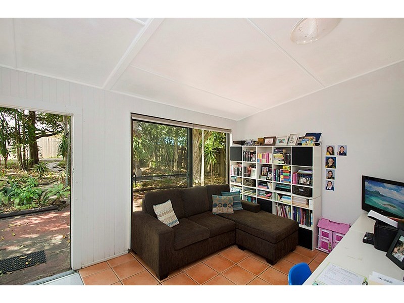 21 Coronation Avenue, Golden Beach QLD 4551