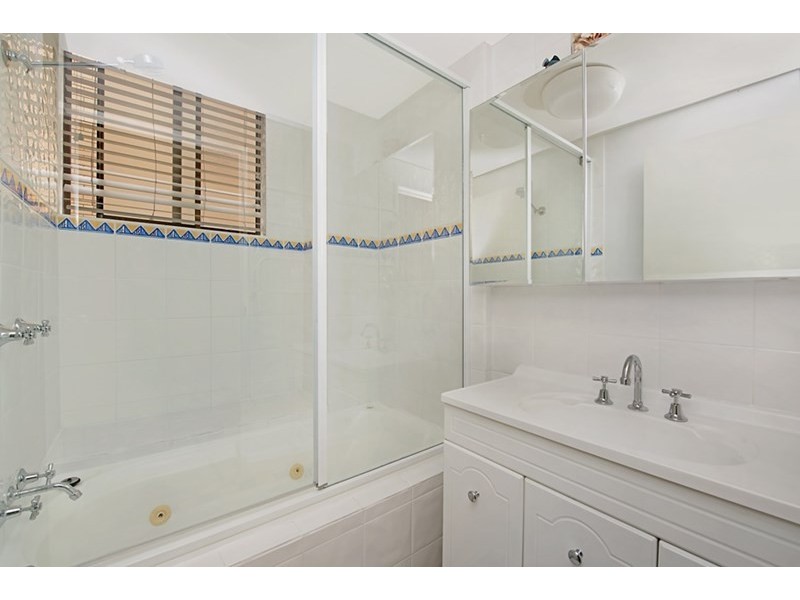 Unit 1 ‘Wollombi’, 20 Bulcock Beach Esplanade, Caloundra QLD 4551