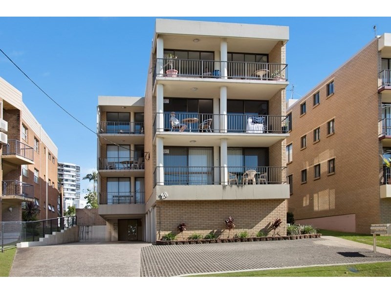 Unit 1 ‘Wollombi’, 20 Bulcock Beach Esplanade, Caloundra QLD 4551