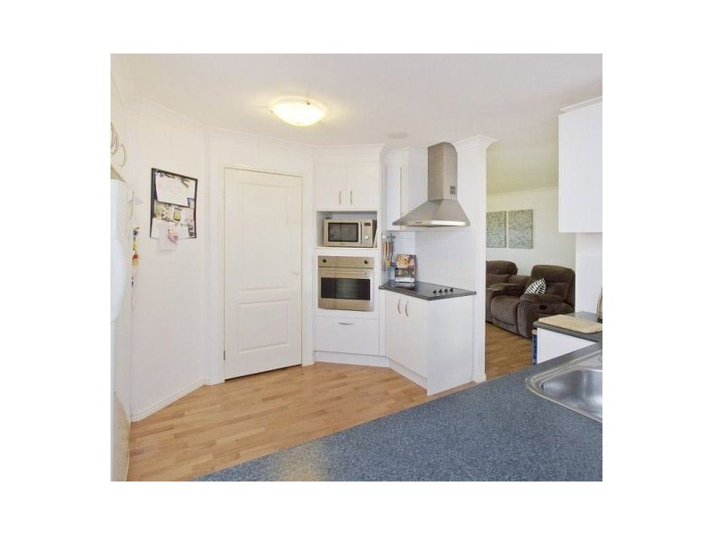 5 Firth Court, Landsborough QLD 4550