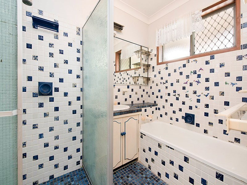 Unit 1 ‘Wavell Court’ 23 Wavell Avenue, Golden Beach QLD 4551