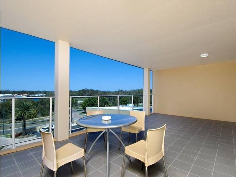 Unit 307 ‘Pelican Waters Resort’ 38 Mahogany Drive, Pelican Waters QLD 4551