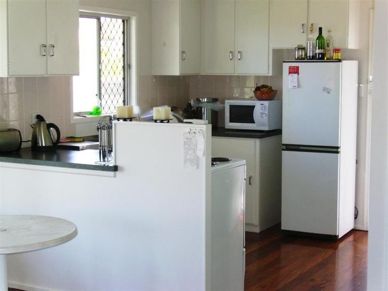 6 Bombala Terrace, Caloundra QLD 4551