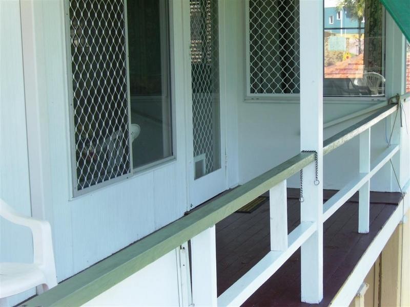 6 Bombala Terrace, Caloundra QLD 4551