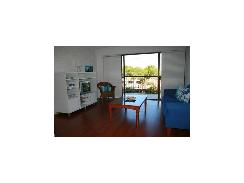 14 Oceanic Apartments, Warne Terrace, Kings Beach QLD 4551
