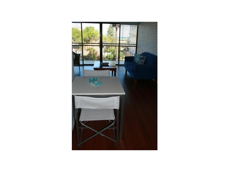 14 Oceanic Apartments, Warne Terrace, Kings Beach QLD 4551