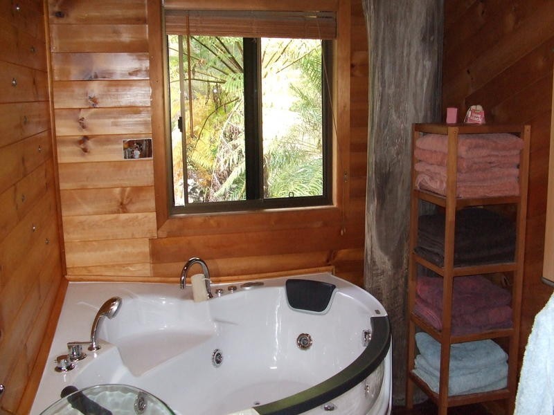 Little Mountain QLD 4551