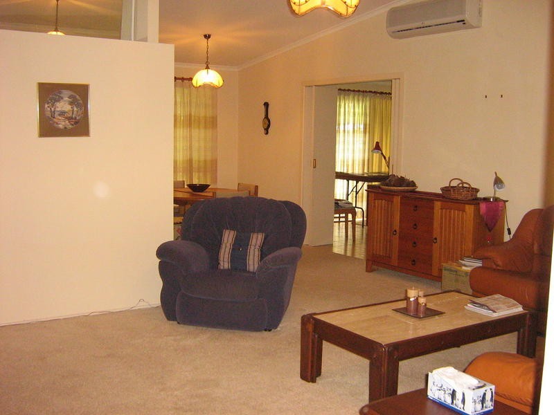 37 Casuarina Drive, Little Mountain QLD 4551
