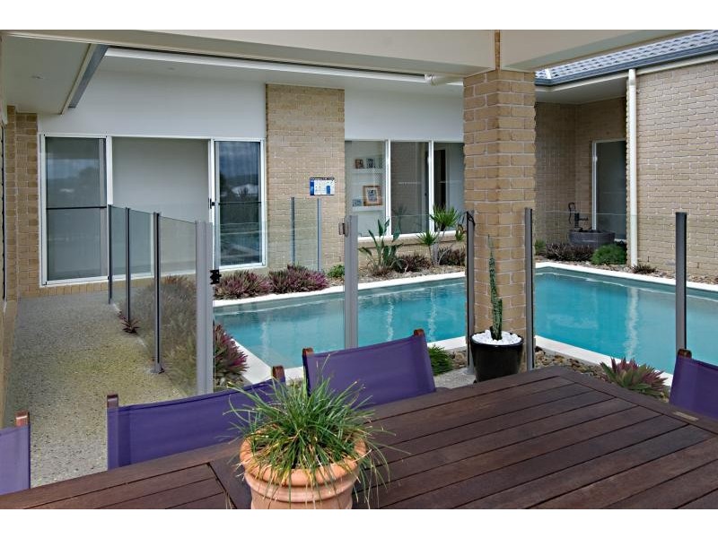 16 The Dales Crescent, Little Mountain QLD 4551