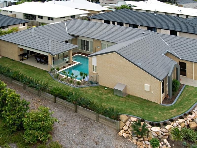 16 The Dales Crescent, Little Mountain QLD 4551