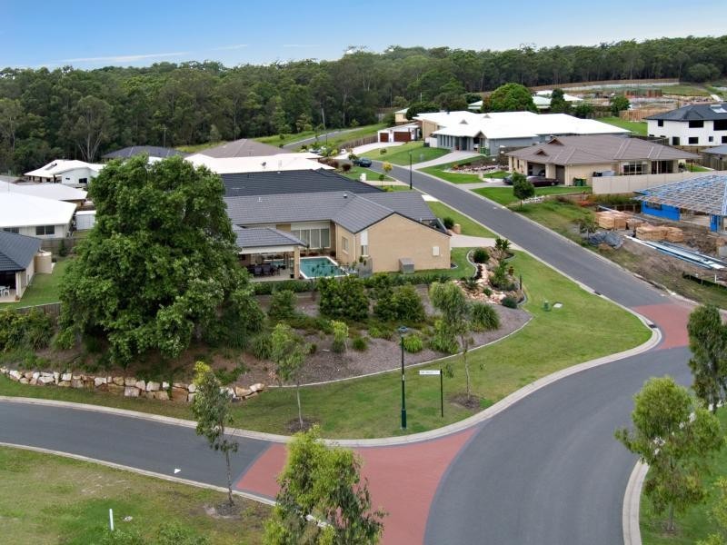 16 The Dales Crescent, Little Mountain QLD 4551