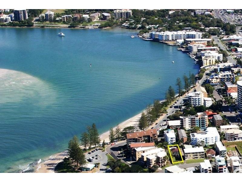12 Latona Avenue, Caloundra QLD 4551