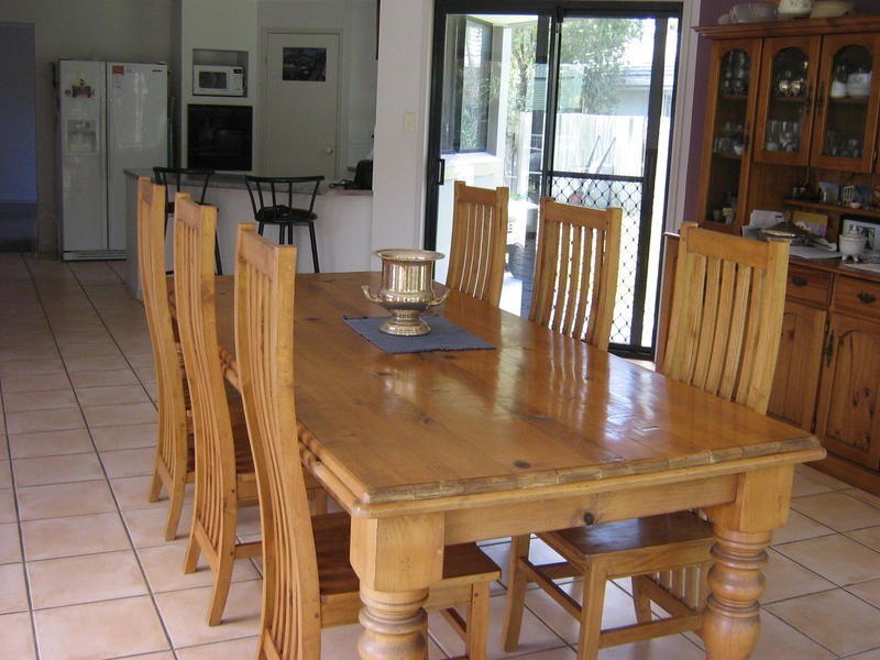 8 Bluegrass Street, Little Mountain QLD 4551