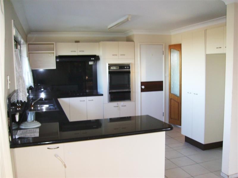 Battery Hill QLD 4551