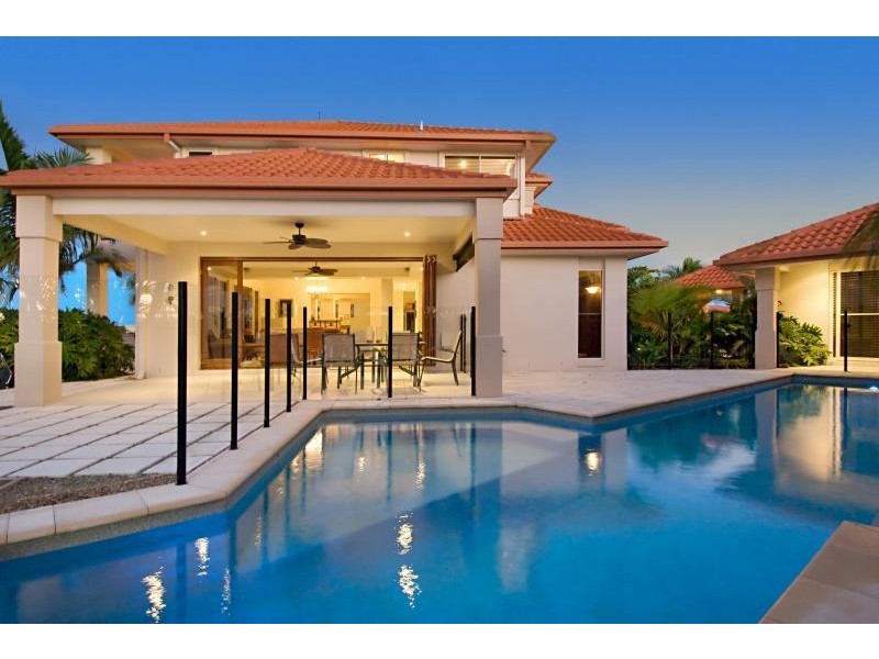 18 Millennium Circuit, Pelican Waters QLD 4551