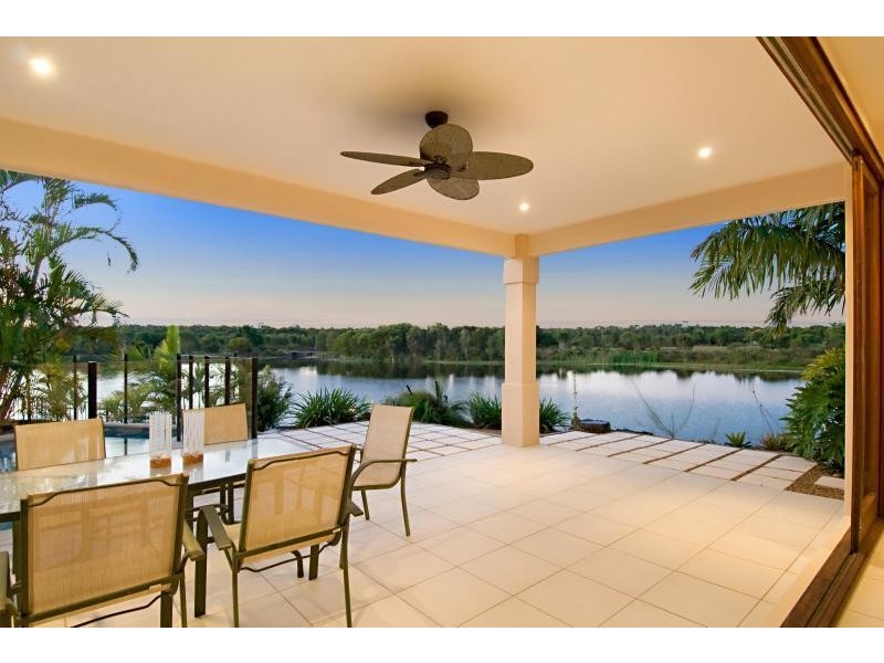 18 Millennium Circuit, Pelican Waters QLD 4551