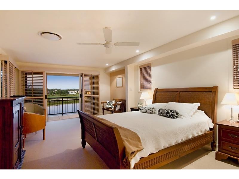 18 Millennium Circuit, Pelican Waters QLD 4551