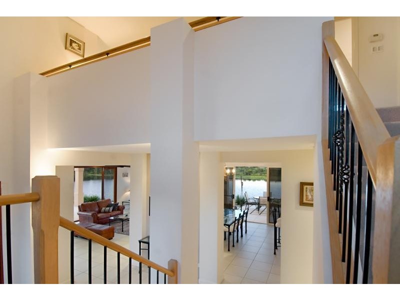 18 Millennium Circuit, Pelican Waters QLD 4551