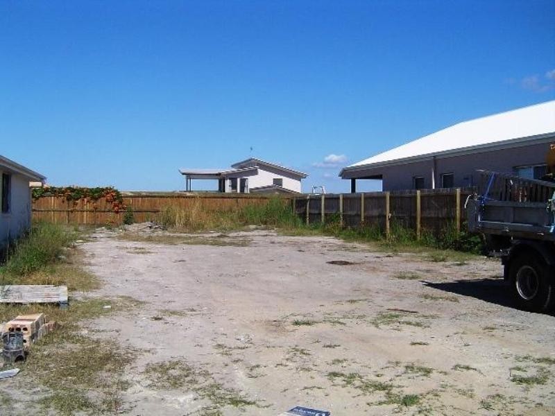 18 Northbrook Street, Caloundra West QLD 4551